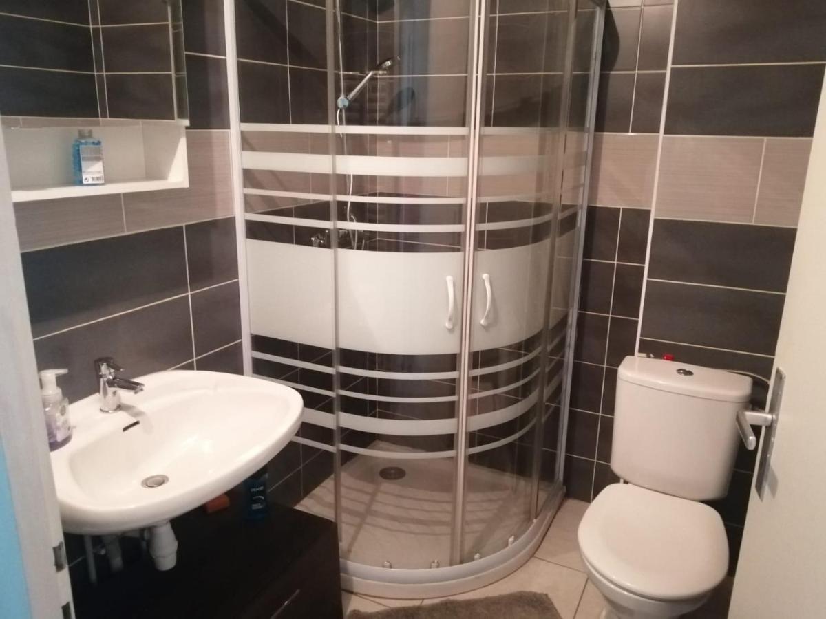 Location D'Appartement Entierement Meuble Pres De Geneve آنماس المظهر الخارجي الصورة